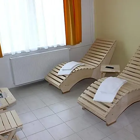 Hotel Vir Hotel 3*