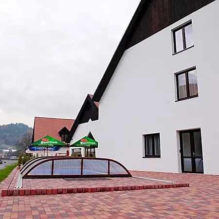 ホテル Hotel Vir