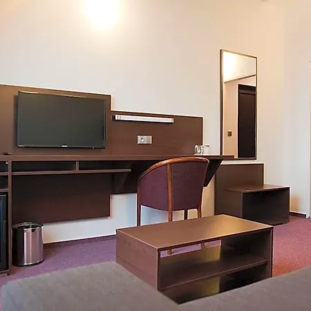 ホテル Hotel Vir