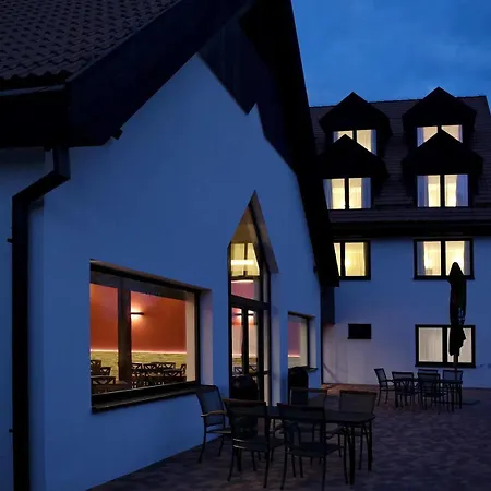 Hotel Vir Szálloda 3*