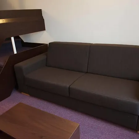 Hotel Vir ホテル 3*