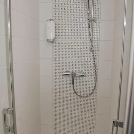 Hotel Vir Szálloda Vír