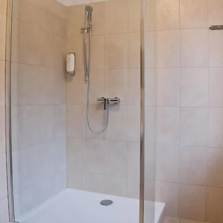 Hotel Hotel Vír 3*
