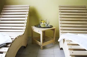Hotel Vir ホテル