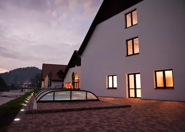 Hotel Vir Hotel Vír