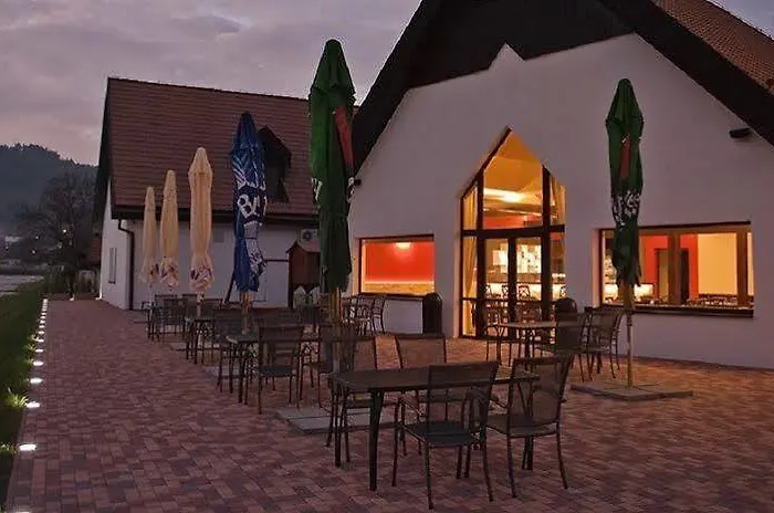 Hotel Vir 3* Vír